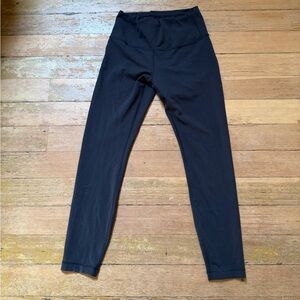 Lululemon Wunder Train Size 8